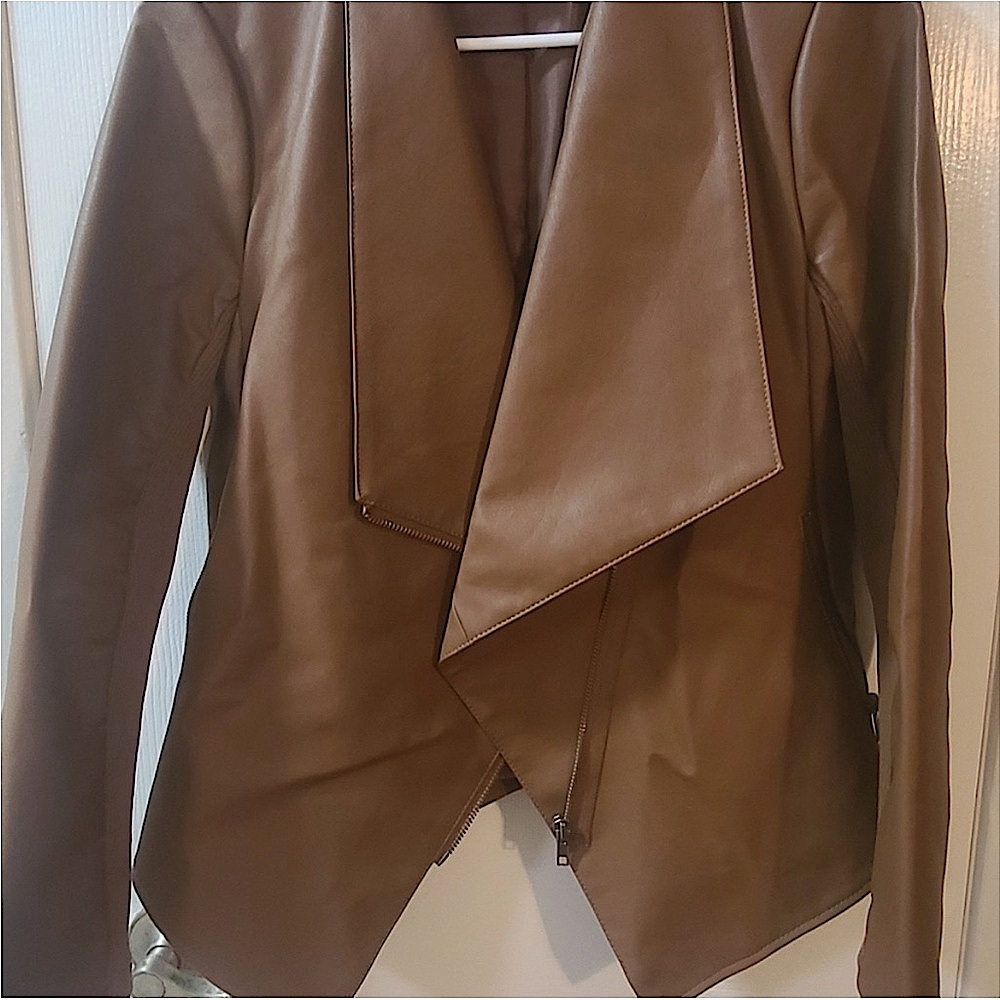 NWOT BB Dakota Tan/Brown Leather Jacket